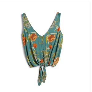 🏷️3/$20- Cropped Floral Sleeveless Top (Women’s Small)